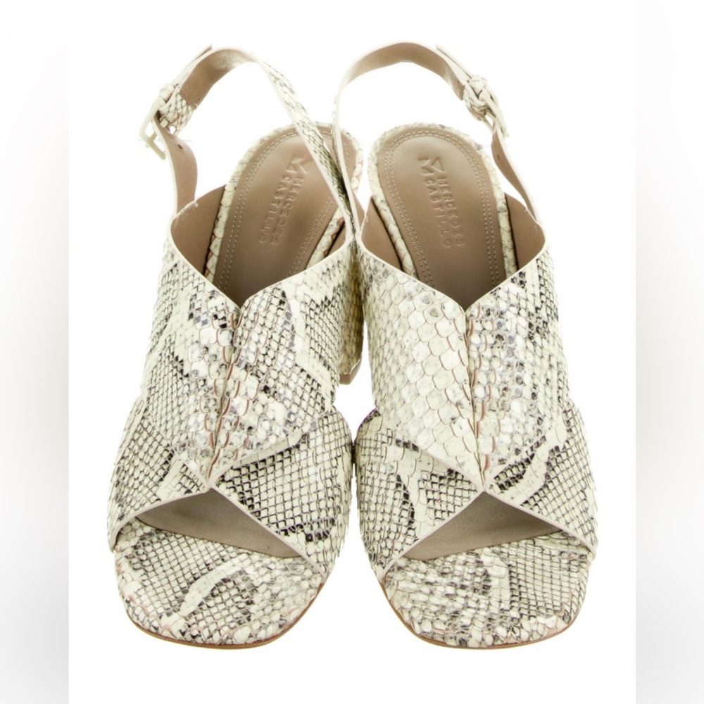 Mercedes Castillo Embossed Leather Slingback Sandals - Picture 4 of 5